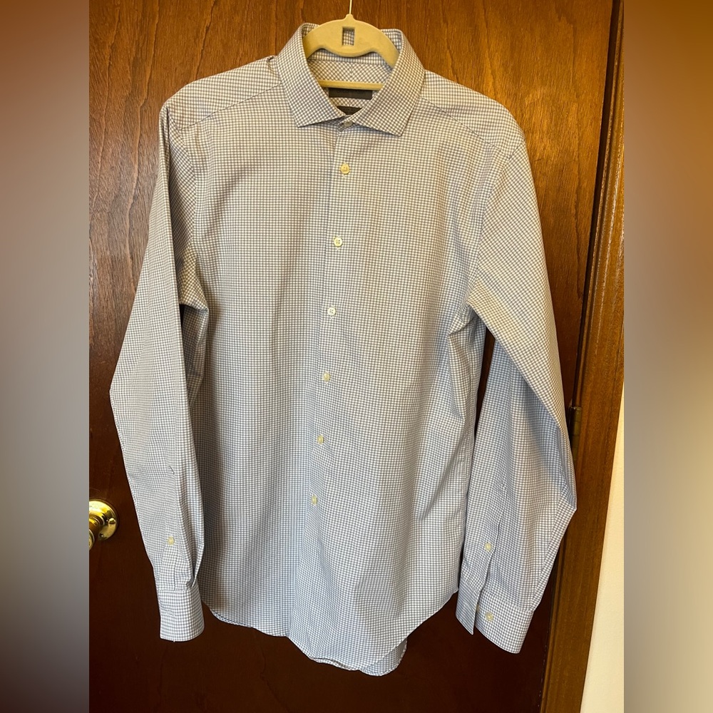 Calvin Klein Men's Light Blue and Gray Checkered Button Down Shirt